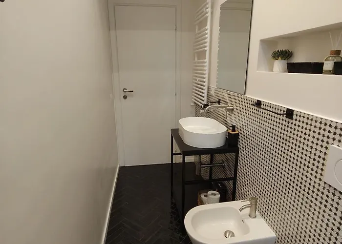Bellissimo Bilocale Al Centro Di - Daniele Apartment