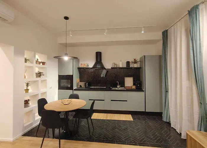 Apartment Bellissimo Bilocale Al Centro Di - Daniele Rom
