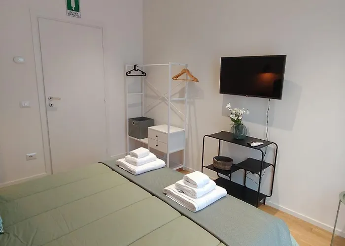 Bellissimo Bilocale Al Centro Di - Daniele Apartment